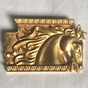 Vintage JJ Jonette Jewelry Greco Roman Horse Head Pin Brooch 1986 Hard To Find